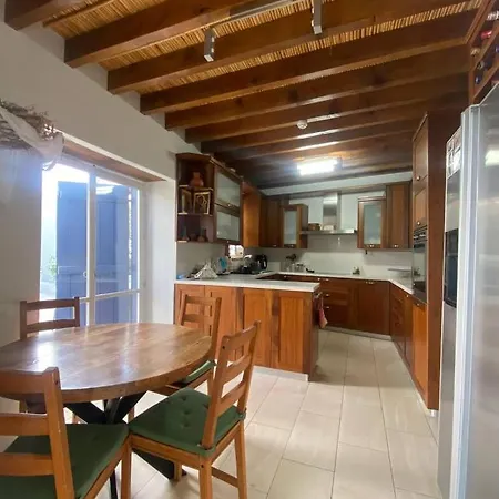 The Family Nest - Traditional Serenity Villa