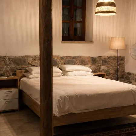 The Family Nest - Traditional Serenity וילה Orounda
